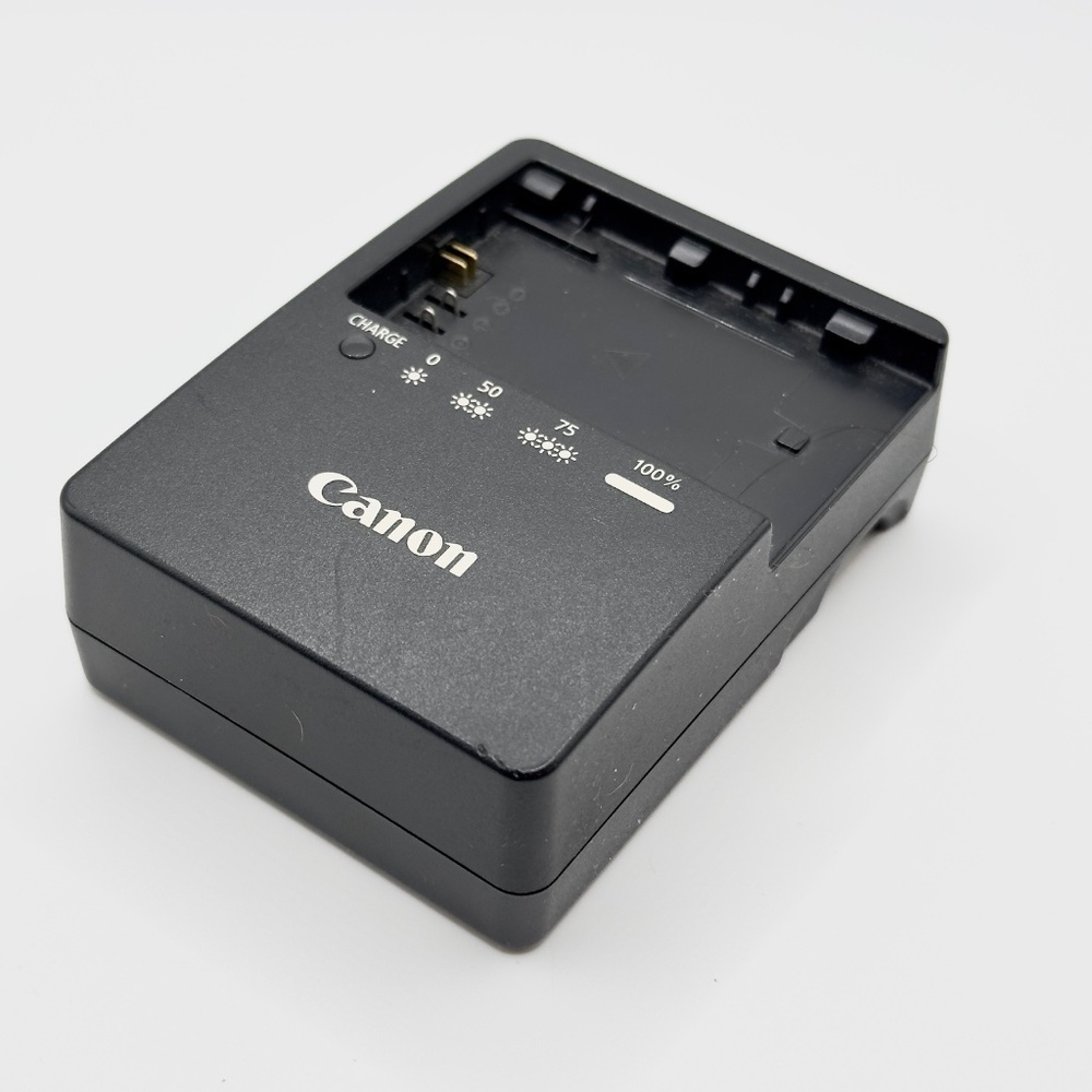 Canon LC-E6 Battery Charger
